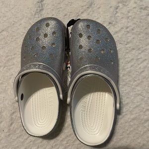 Unisex Classic Crocs - Silver Size M7 W9 New